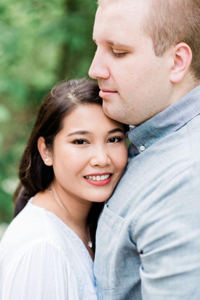 Spring engagement session at Inniswood Metro Gardens